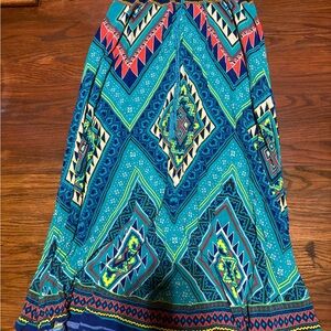 Flying Tomato Colorful Maxi Skirt Women’s Size M!